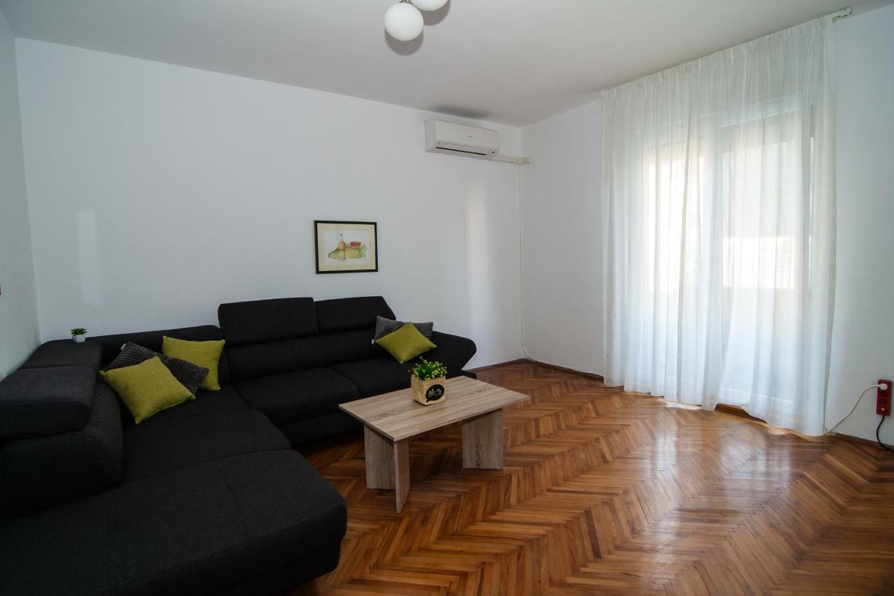 New Renovated Apartment 15 Min From Beach On Foot Пула Экстерьер фото