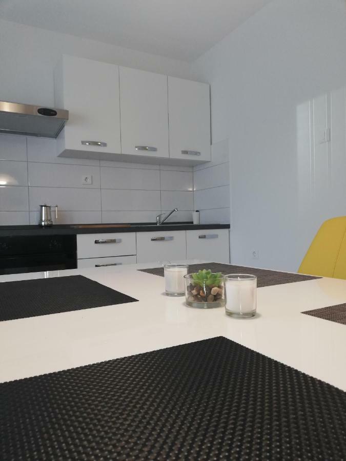 New Renovated Apartment 15 Min From Beach On Foot Пула Экстерьер фото